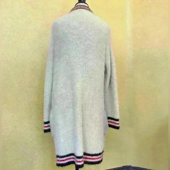 Baciano Long Ultra Soft And Fuzzy Open Cardigan Size Medium New Without Tags! - Picture 5 of 8